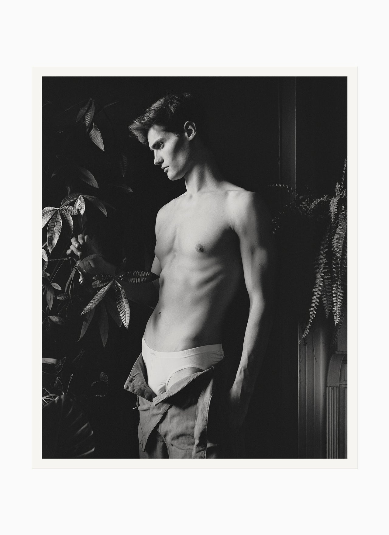 Caspar GONDA, New York – 2018 8.0 x 9.875" Archival Print - Scott West